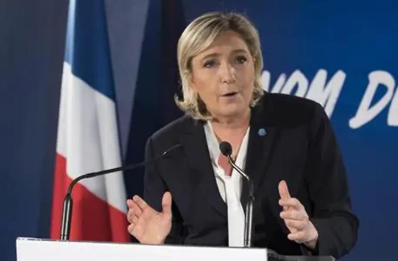 Marine Le Pen all'attacco: "Se vinco fuori dalla Ue e dalla Nato"