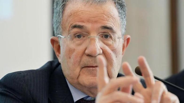 Prodi: &laquo;Si voti nel 2018&raquo;
