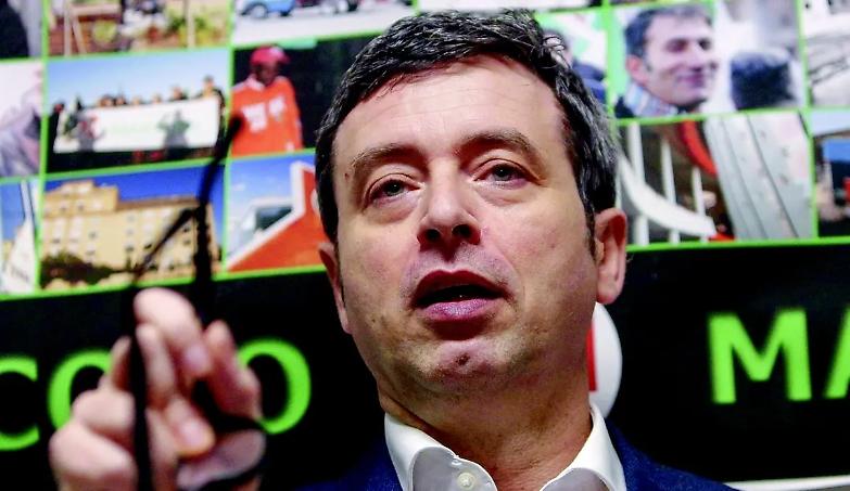 D&rsquo;Alema apre a Orlando &laquo;Se batte Renzi, chiss&agrave;...&raquo;