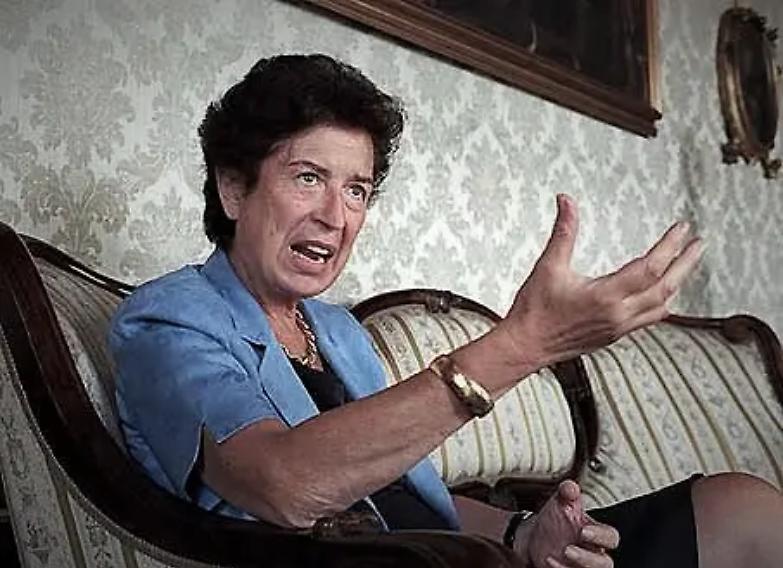 Russo Iervolino: &laquo;Rimango nel Pd, ma il clima &egrave; irrespirabile&raquo;