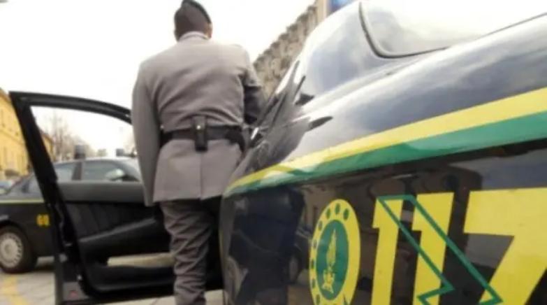 Camorra, maxi retata in Campania: settanta arresti