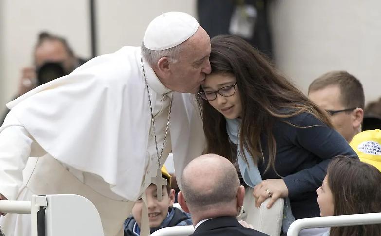 San Vittore: Francesco prega, mangia e dorme con i detenuti