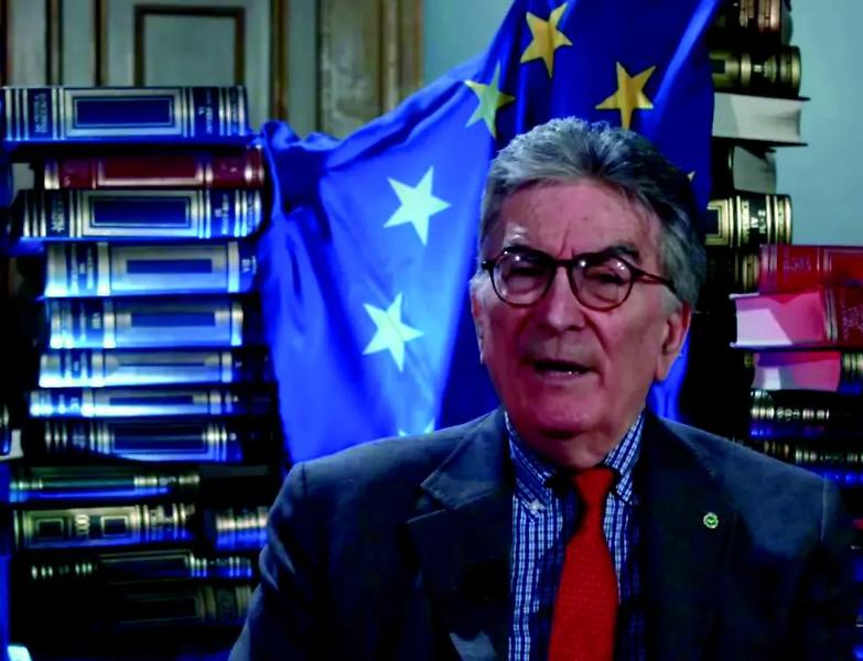 Pasquino: &laquo;Ha ragione Bersani: Il M5S &egrave; un partito di centro sinistra&raquo;