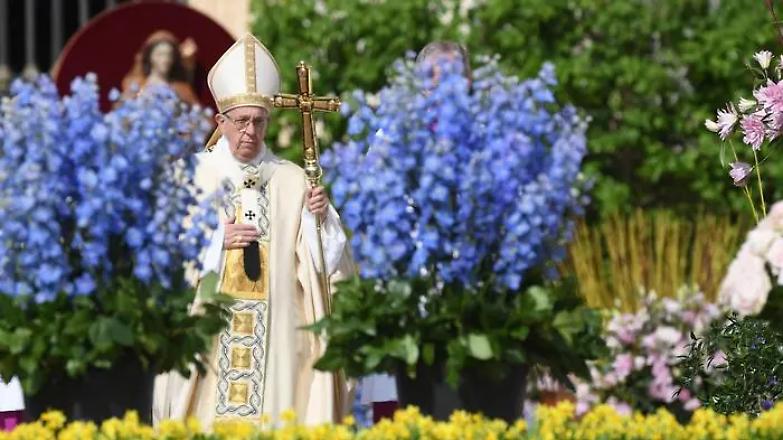 Il Papa: bisogna soccorrere i nuovi schiavi