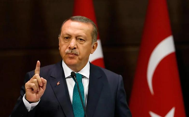 Turchia, Erdogan vince il referendum ma di misura