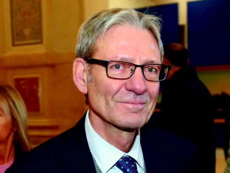 Sei anni per una sentenza: giudice promosso dal Csm