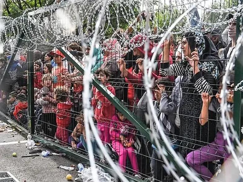 Amnesty accusa Polonia e Ungheria: violazioni continue dei diritti umani
