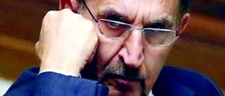 La Russa: &laquo;Cara Lega, basta ammiccare a Beppe Grillo&raquo;