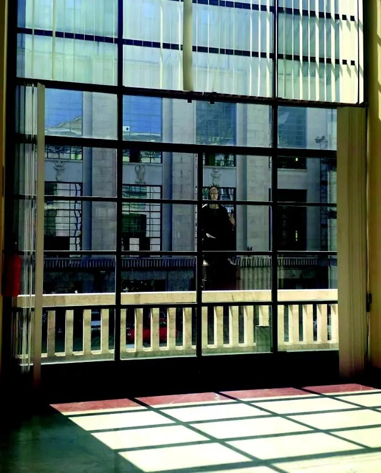 &laquo;Giustizia milanese affidata a societ&agrave; dei paradisi fiscali&raquo;