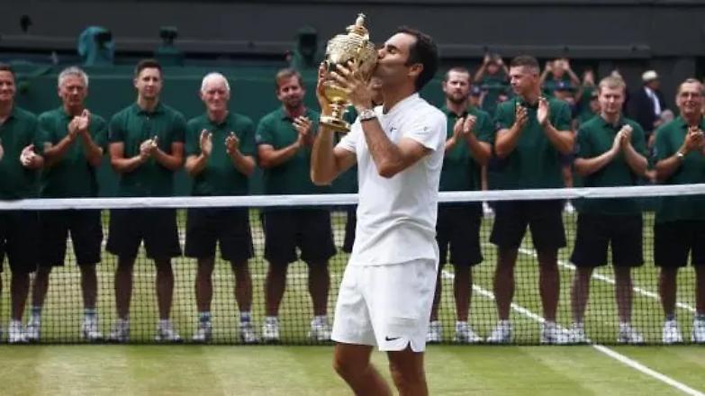 Federer vince Wimbledon per l'ottava volta