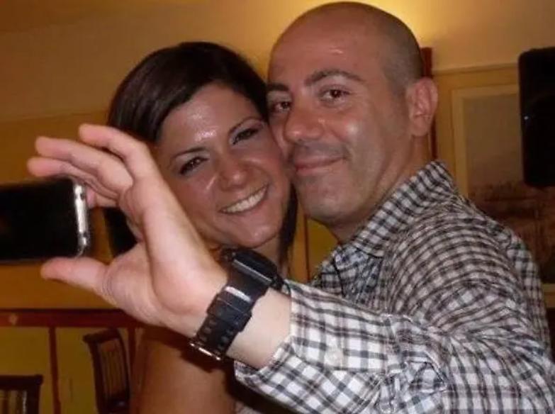 "Ho ucciso mia moglie, venite a prendermi..."