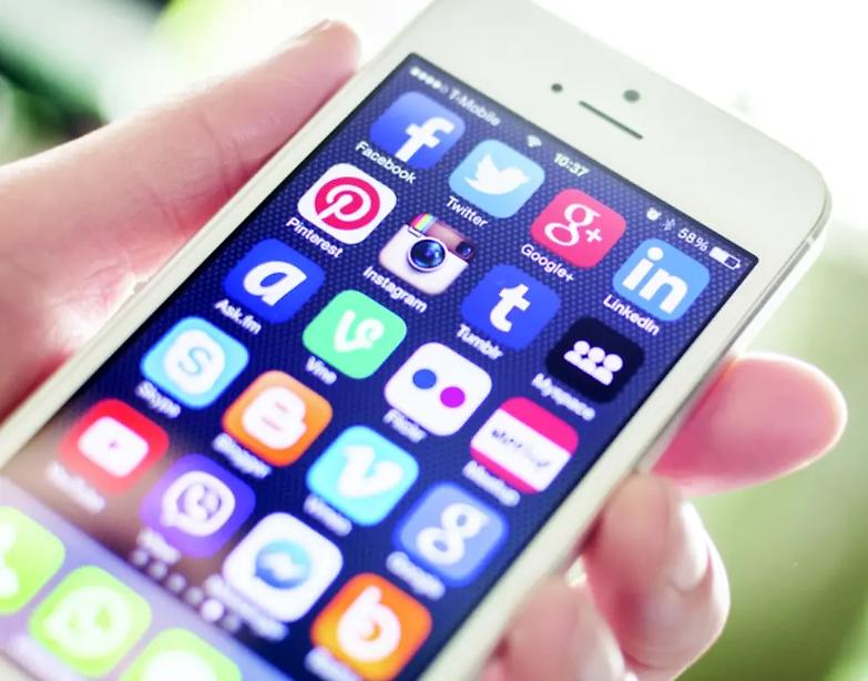 C&rsquo;era una volta l&rsquo;odio di classe. Ora c&rsquo;&egrave; il web...