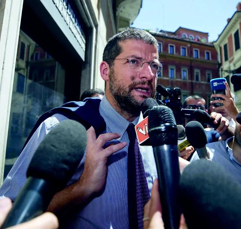 Romano: &laquo;Aboliremo i vitalizi: non faremo altri favori ai grillini &raquo;