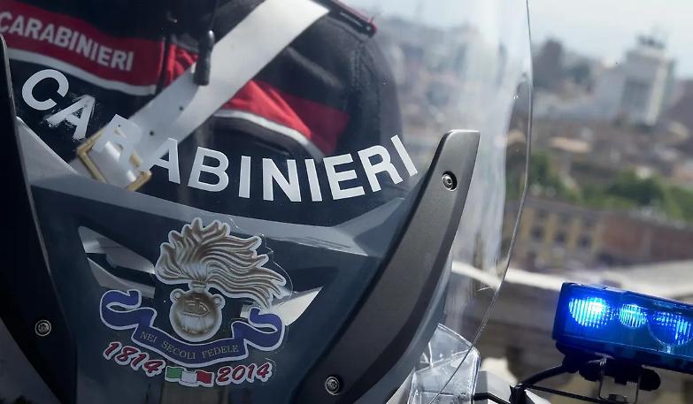 Lugo, &laquo;Il tuo cliente &egrave; un assassino&raquo; e bruciano l&rsquo;auto dell&rsquo;avvocato