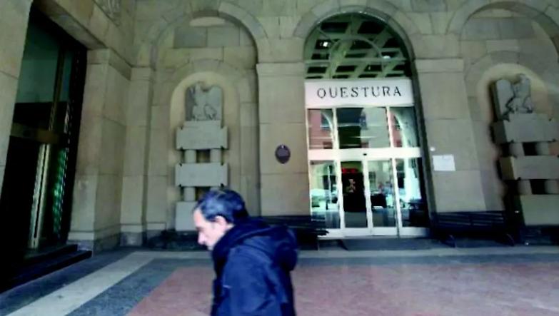 Quel suicidio in questura a Bologna e il buco nero delle camere di sicurezza