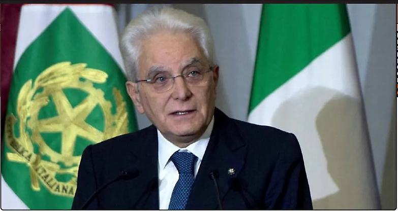 Mattarella sgrida Davigo: &laquo;La toga non &egrave; abito di scena&raquo;