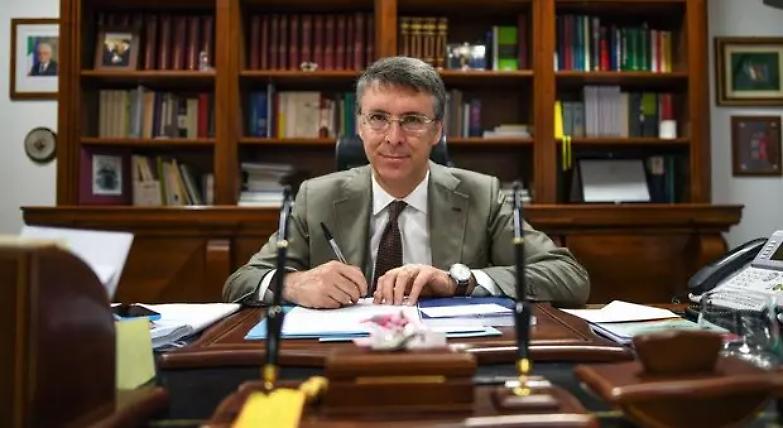 Abuso d&rsquo;ufficio, cos&igrave; si espropria la politica