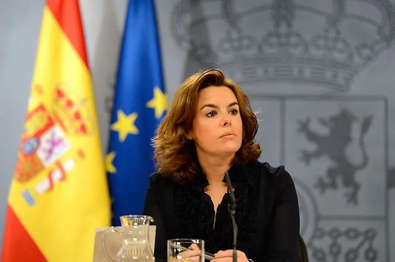 Soraya, la vicer&egrave; di Catalogna che ha deposto Puigdemont