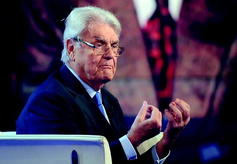 Mannino: &laquo;Non voleva vincere, ecco perch&eacute; Grillo ha vinto...&raquo;