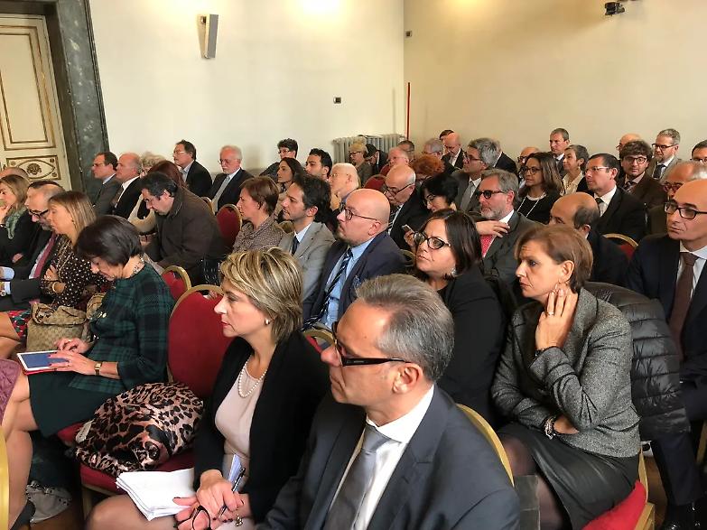 Equo compenso, parola a Ordini e Unioni