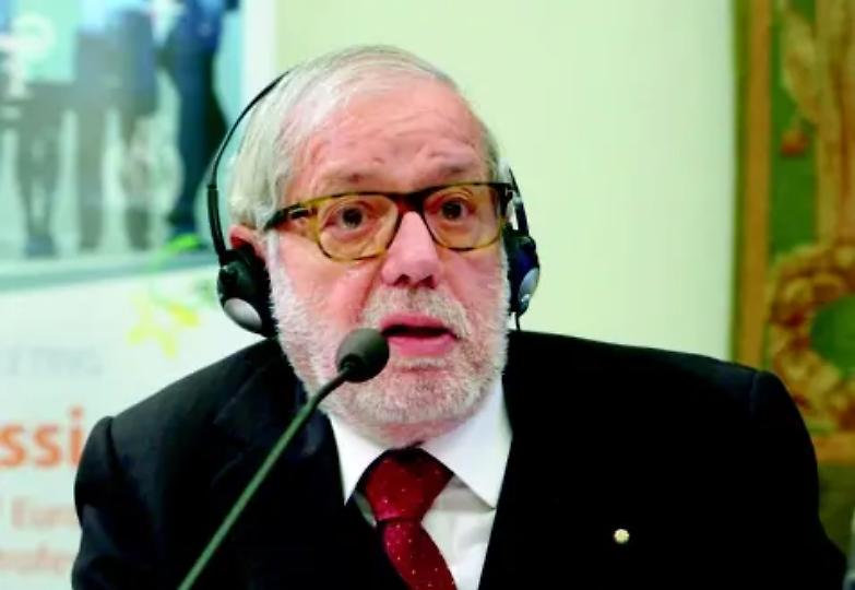 Il via libera di Flick: &laquo;Doveroso tutelare i professionisti&raquo;