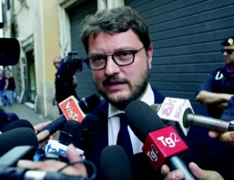 Gennaro Migliore: "Boschi, nessun conflitto d'interessi. Assurda la richiesta di dimissioni"