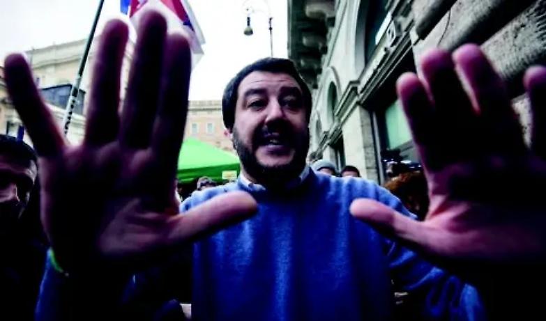 Fratelli coltelli, la storia infinita di Forza Italia e Lega