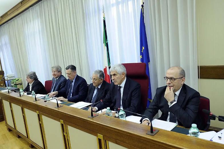 E la Commisione divenne un plotone d&rsquo;esecuzione