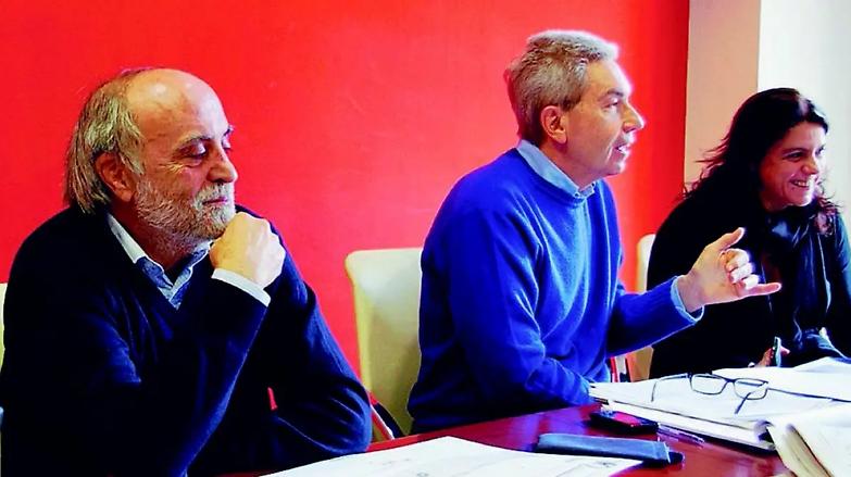 Prima all&rsquo;Unit&agrave; poi al Fatto. Sempre senza randello...