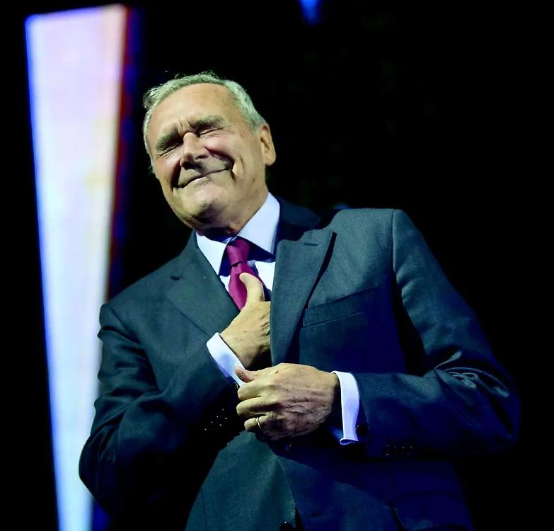 &laquo;Non vuole pagare? Che caduta di stile!&raquo; I dem contro Grasso