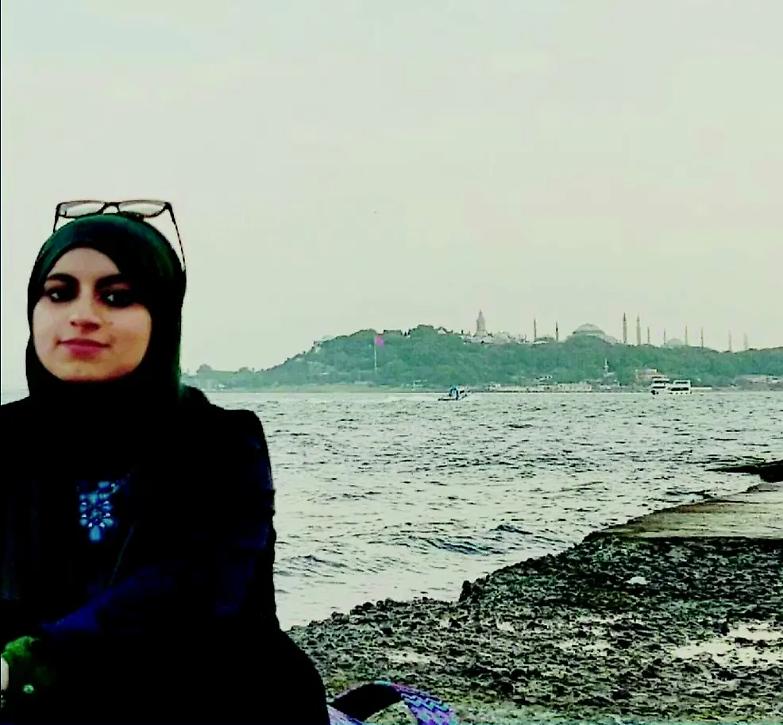 Praticante cacciata dall&rsquo;aula perch&eacute; porta il velo