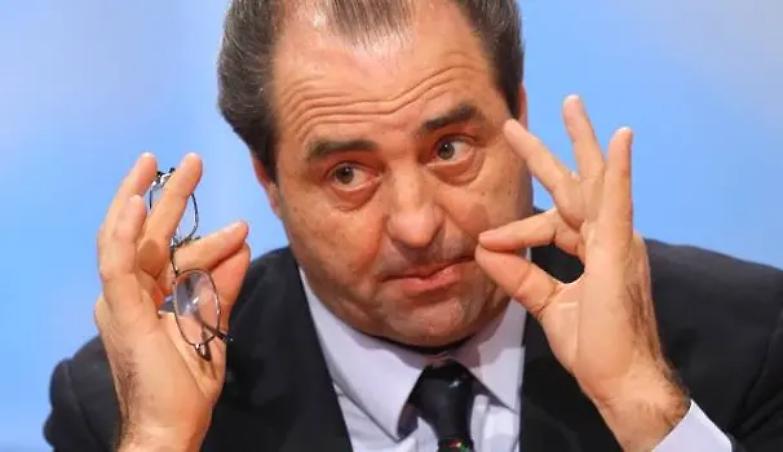 Di Pietro impallinato da Renzi: garantismo o richiesta di fedelt&agrave;?