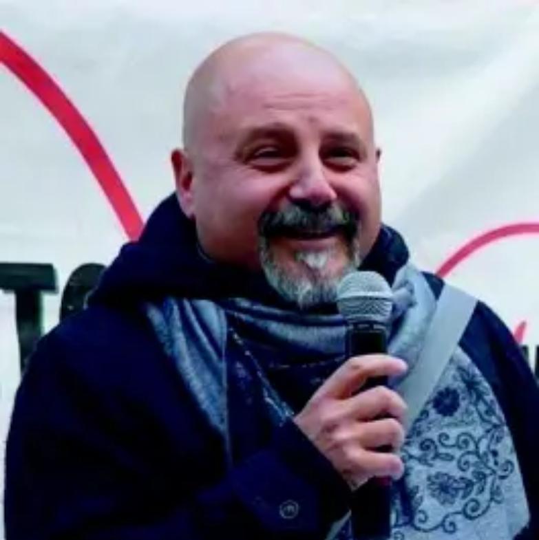 Sinistra, destra e centro: gli ex grillini trovano sempre casa