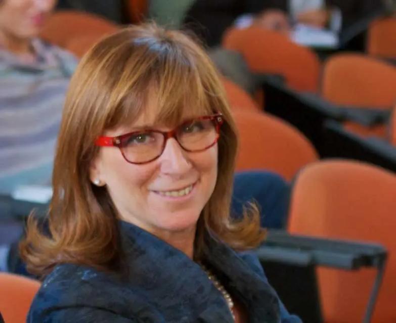 Francesca Sorbi: &laquo;Ecco i corsi obbligatori per insegnare ai praticanti ad essere avvocati&raquo;