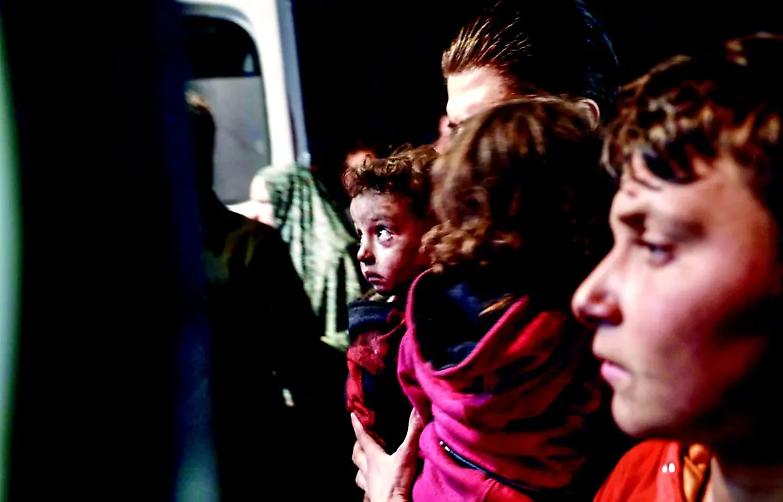 Siria, Trump prepara i missili e Mosca schiera le navi