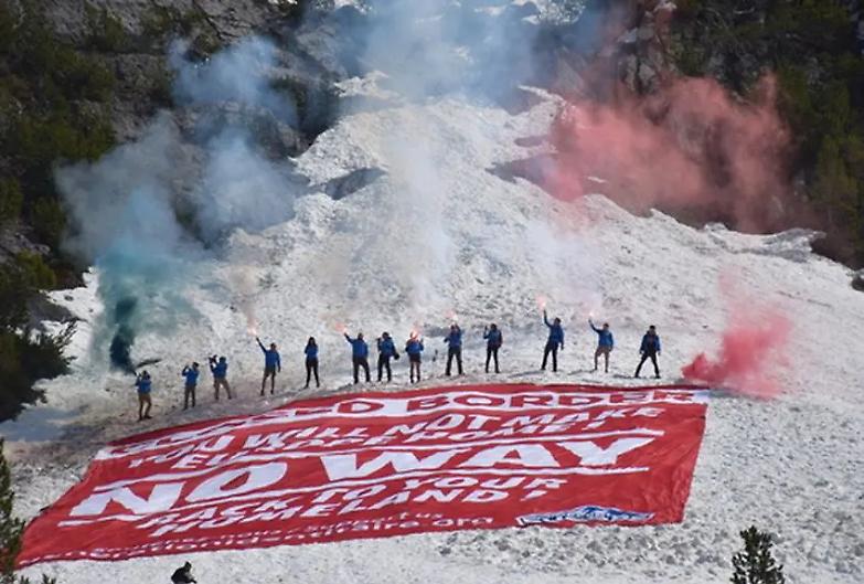 Razzisti e pro-migranti, scontro alla frontiera Italia-Francia