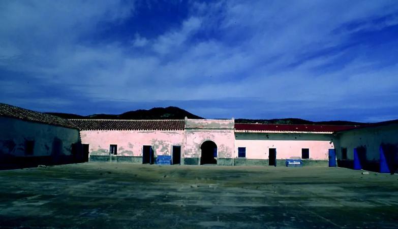 Pianosa e l&rsquo;Asinara chiuse perch&eacute; fatiscenti, non per favorire la mafia