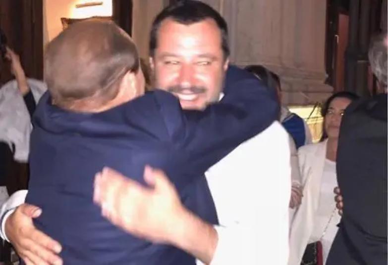 Salvini ora ci pensa: centrodestra senza i 5Stelle...