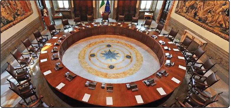 La presidenza del Consiglio non pu&ograve; essere un riconoscimento alla carriera