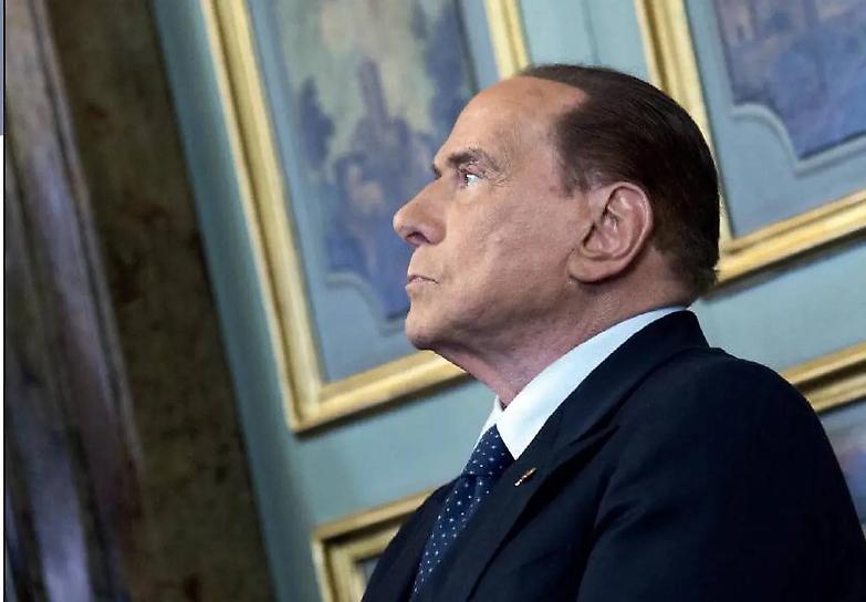 Il Cav sulla riva del fiume conta i seggi: &ldquo;Com&rsquo;&egrave; esile questa maggioranza...&rdquo;