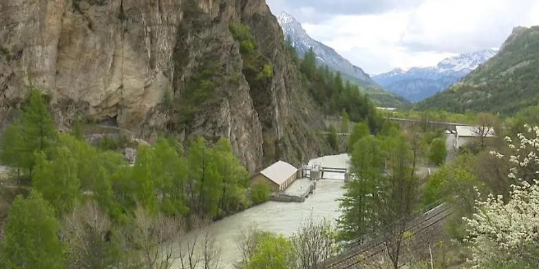 Il giallo della diga: migrante trovata senza vita a Brian&ccedil;on