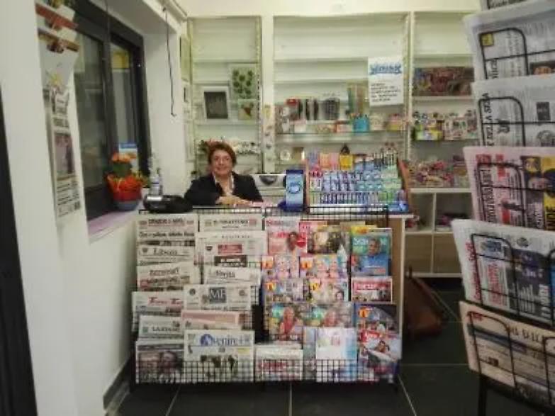 La giornalista che apre un'edicola a Bagnoli