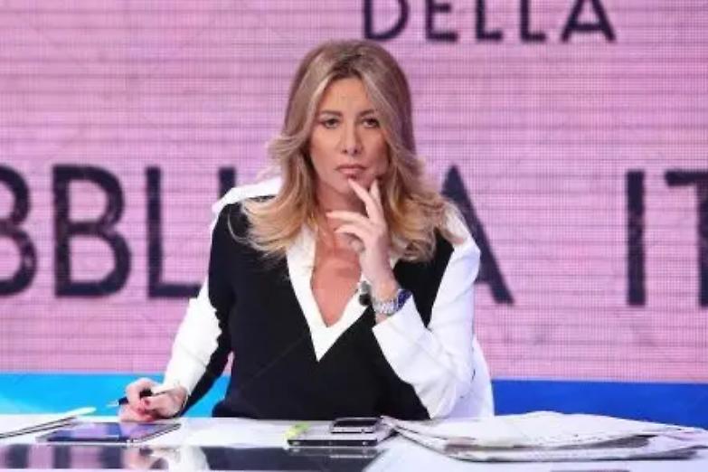 La straordinaria normalit&agrave; di Gaia Tortora che ha detto basta ai monologhi grillini