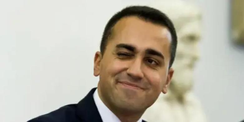 Di Maio: "Aumentiamo le pensioni minime col taglio delle pensioni d'oro"
