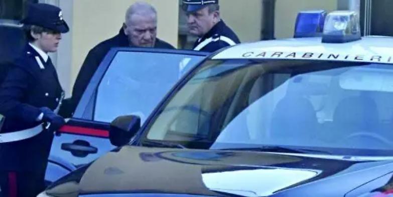 Imputato torna libero, caos a Firenze. &laquo;Reati odiosi, non si applichi la legge&raquo;