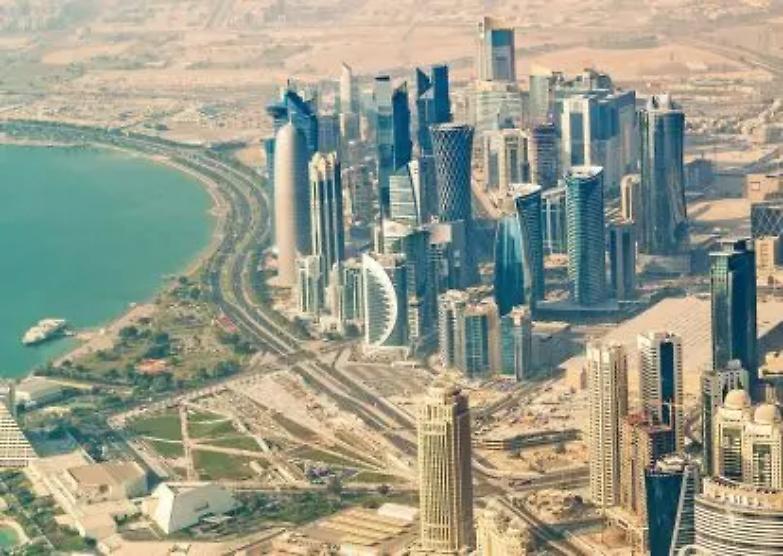 Il maxi riscatto da un miliardo di dollari pagato dal Qatar