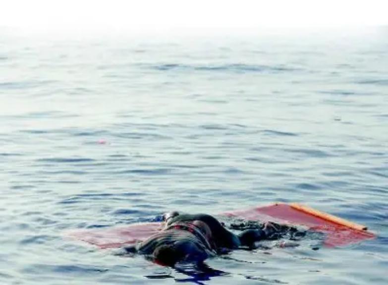 &laquo;Madre e bimbo lasciati annegare&raquo;. Salvini: bugia