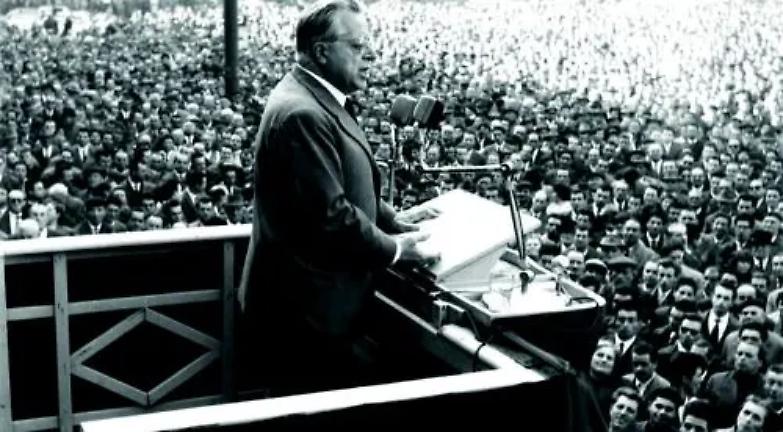 La sinistra sovranista riparte da Che Guevara: &laquo;Patria o muerte&raquo;