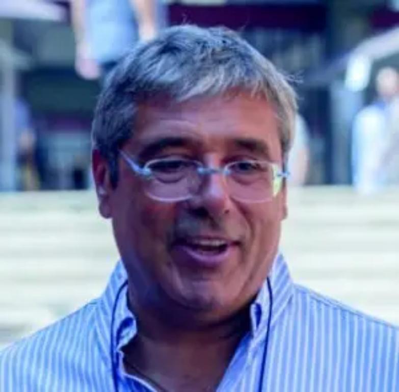 5 Stelle contro Cuffaro: &laquo;Non parli in Regione&raquo;