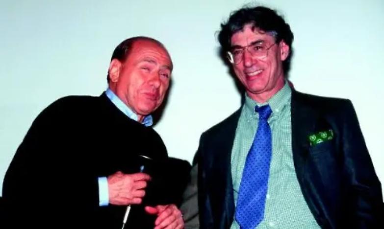 E il Senat&ugrave;r disse: &laquo;Andiamo con Silvio, ha soldi e donne... &raquo;